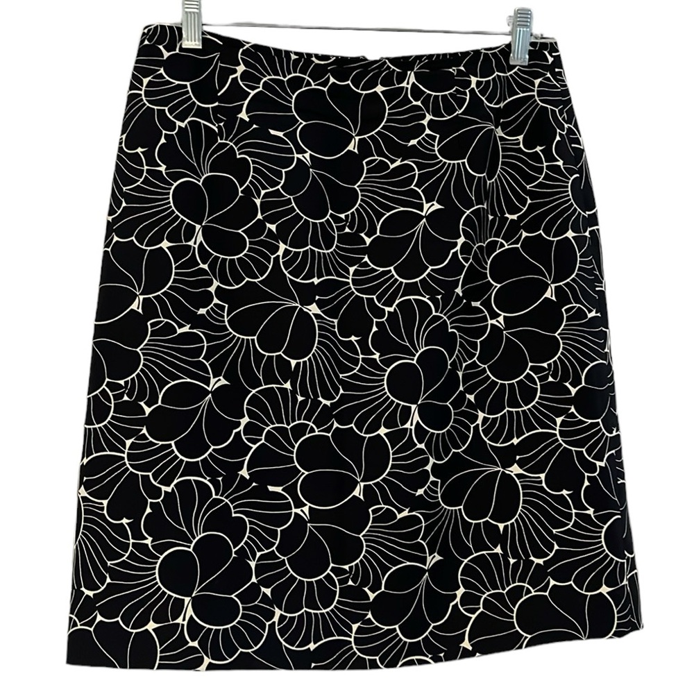 ANN TAYLOR SILK FLORAL MINI SKIRT BLACK AND CREAM SIZE 8P